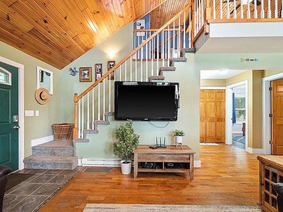 5th image of 5564 S Whalen Lake Dr