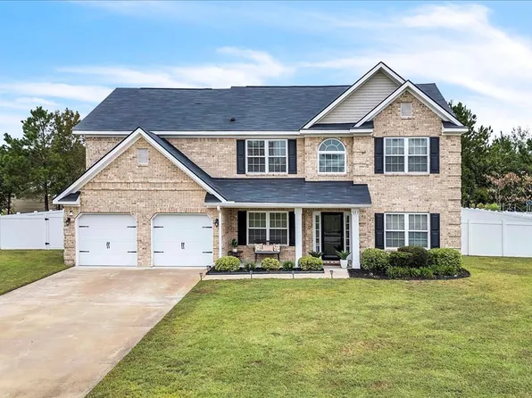 737 English Oak Dr, Hinesville, GA 31313