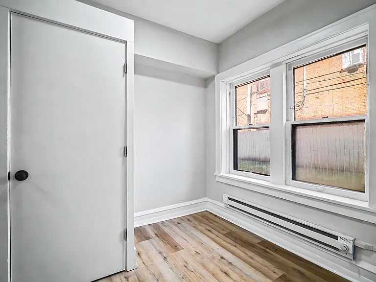 2373 Euclid Heights Blvd #106 — Photo 8