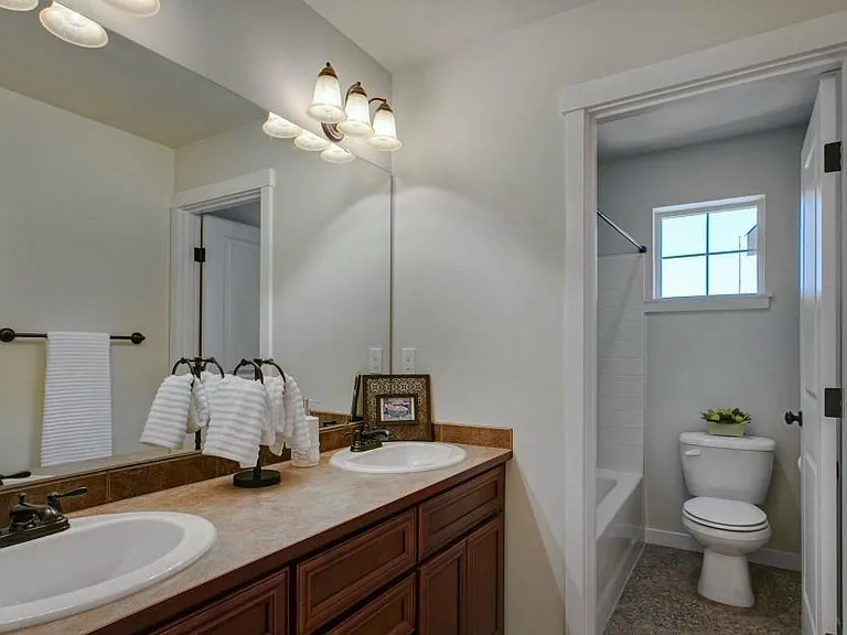 5109 NE 6th Pl — Photo 12