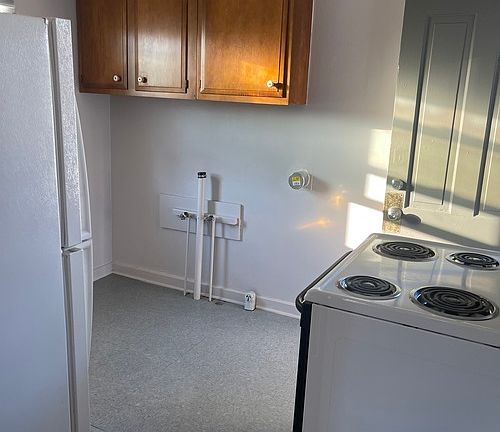 5th image of 738 W Charles St #736-1/2