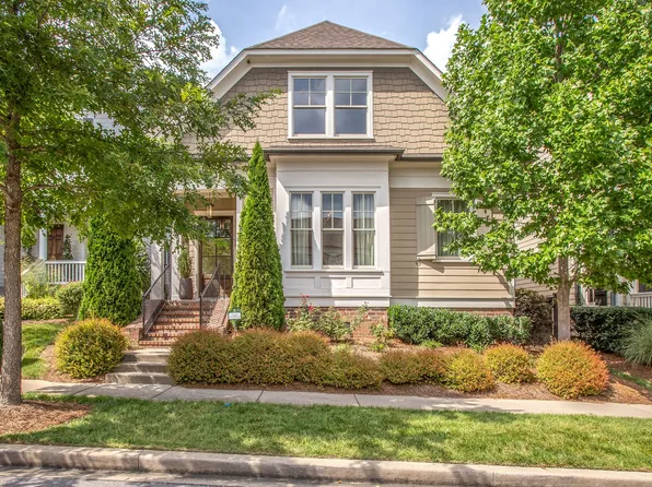 96 Poplar St, Franklin, TN 37064