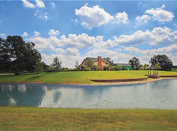 4th image of 4823 Birch Grove Dr