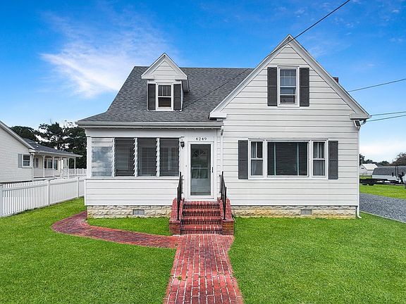 2nd image of 4249 Pension St
