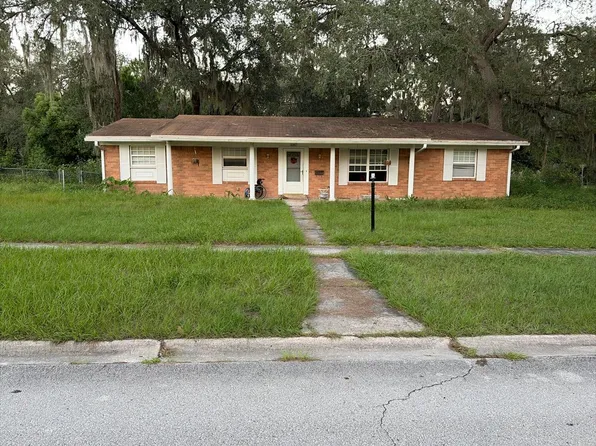 3387 Shenandoah Dr E, Orange Park, FL 32073