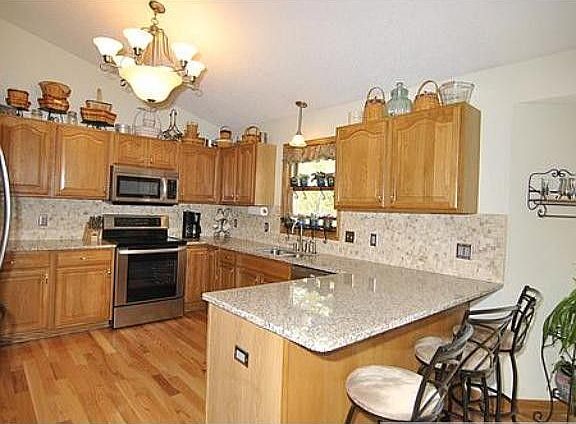 5th image of 19057 Enchanted Ct