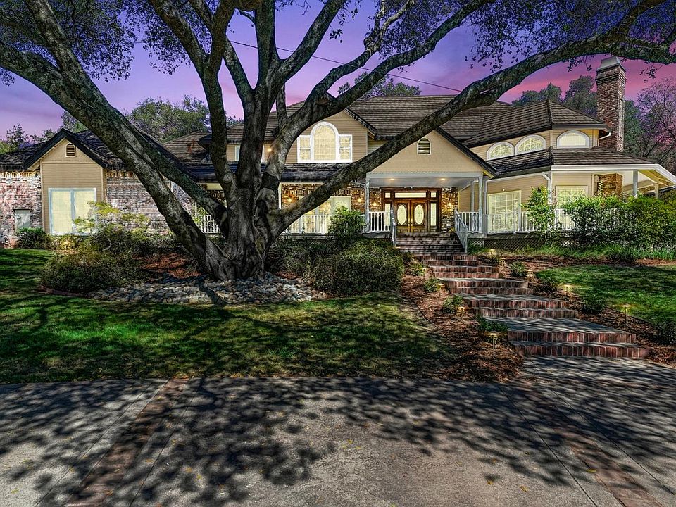 1st image of 2173 Loch Way