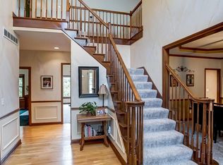 612 Bay Dr, Westerville, OH