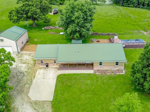 42959 State Highway 87, Russellville, MO 65074