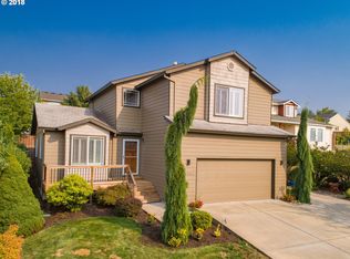 15155 SE Aston Loop, Portland, OR 97236