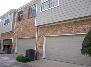 8888 Benning Dr APT 152, Houston, TX 77031