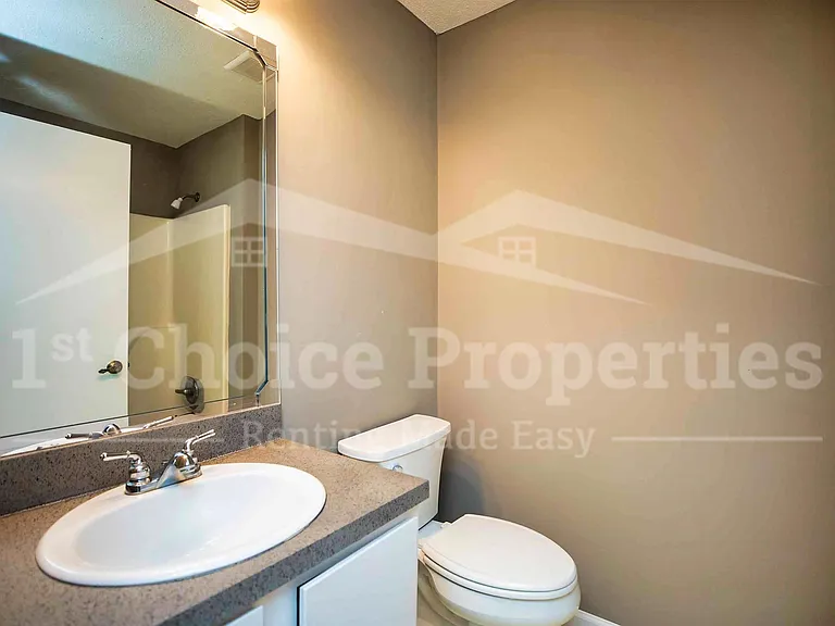 7823 Happy Hollow Rd #1 — Photo 17