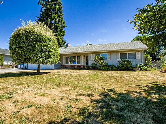 3rd image of 101 NE 94th St