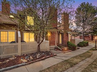 4316 S Blackhawk Way, Aurora, CO 80015
