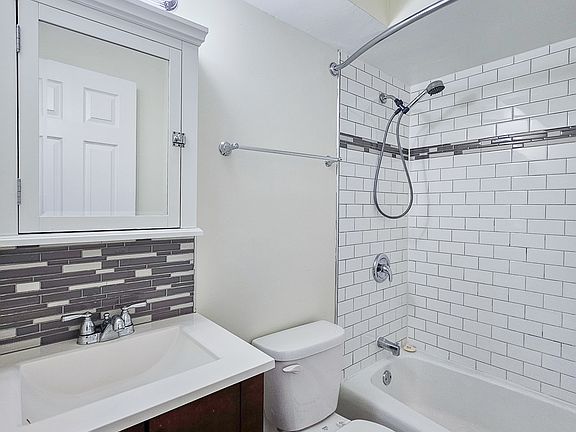 4th image of 1774 W Highland Ave #204
