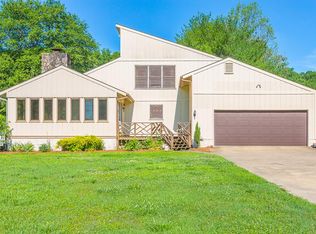 118 Greenvalley Dr, Rocky Face, GA 30740