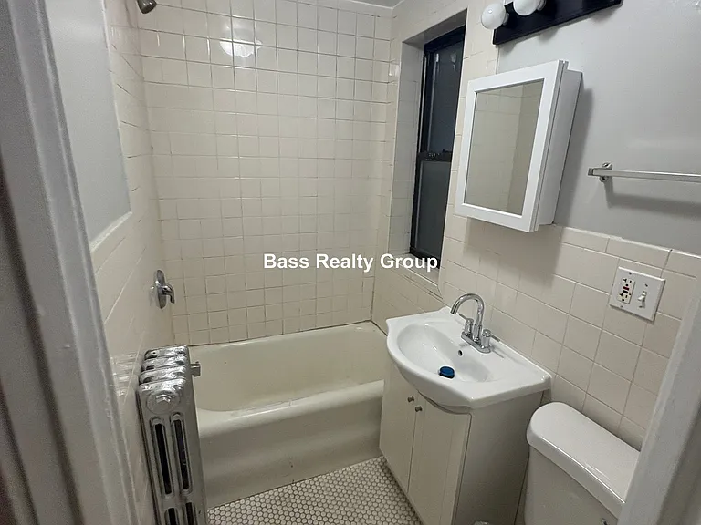 1737 W Estes Ave #105 — Photo 6