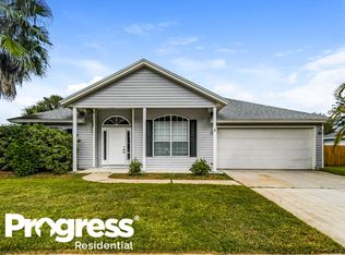 14002 Crestwick Dr E, Jacksonville, FL 32218