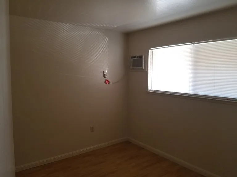 1621 Sacramento Ave #1 — Photo 2