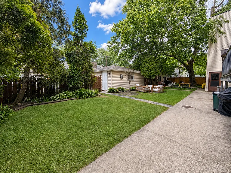 5733 N Ridge Ave #B — Photo 20