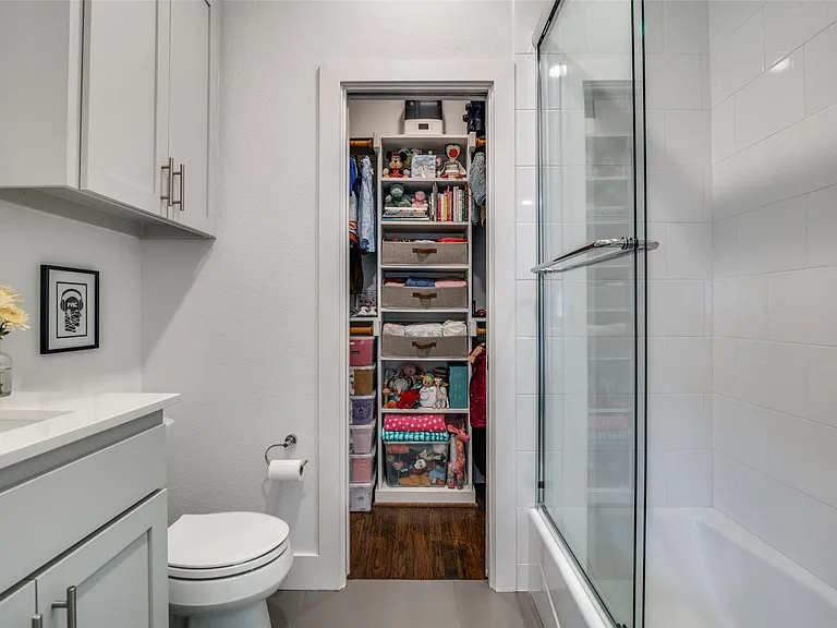 5604 Lindell Ave — Photo 23