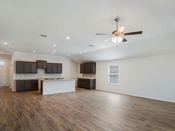4th image of 9201 Forbes Mill Trl