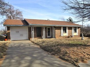616 White St, Clarendon, TX 79226