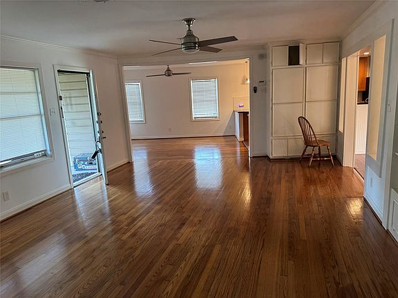 3rd image of 6944 Burgess St