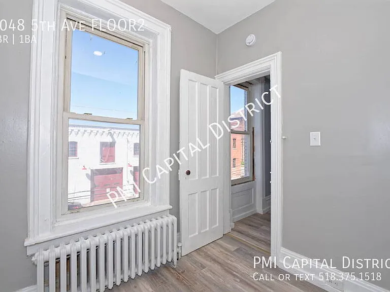 1048 5th Ave #2 — Photo 7