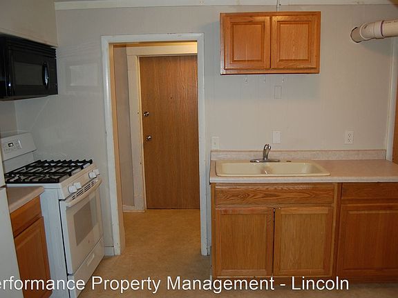 2nd image of 1339 S 19th St APT 6