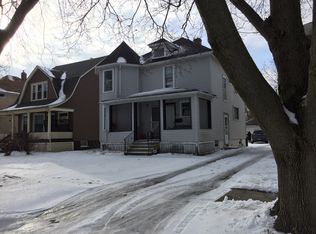 838 Hickory St, Waukegan, IL