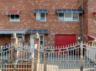 710 Saint Ouen St, Bronx, NY 10470