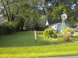 735 Page Ave, Lewiston, NY 14092