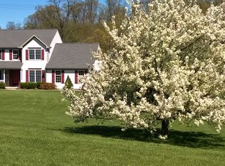 45 Paddock Dr, Bernville, PA 19506