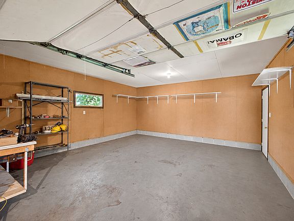 5th image of 807 Washington Ave
