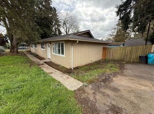 2718 Q St APT B, Vancouver, WA 98663
