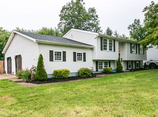 1370 Bennett Rd, Madison, OH 44057