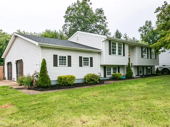 1370 Bennett Rd, Madison, OH 44057