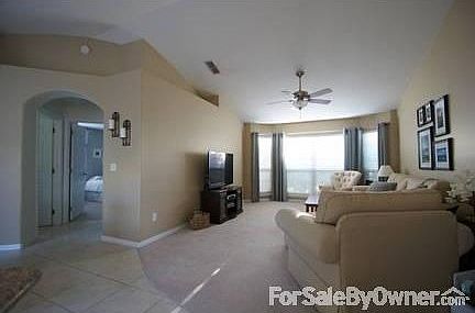 4th image of 141 Crosscove Cir