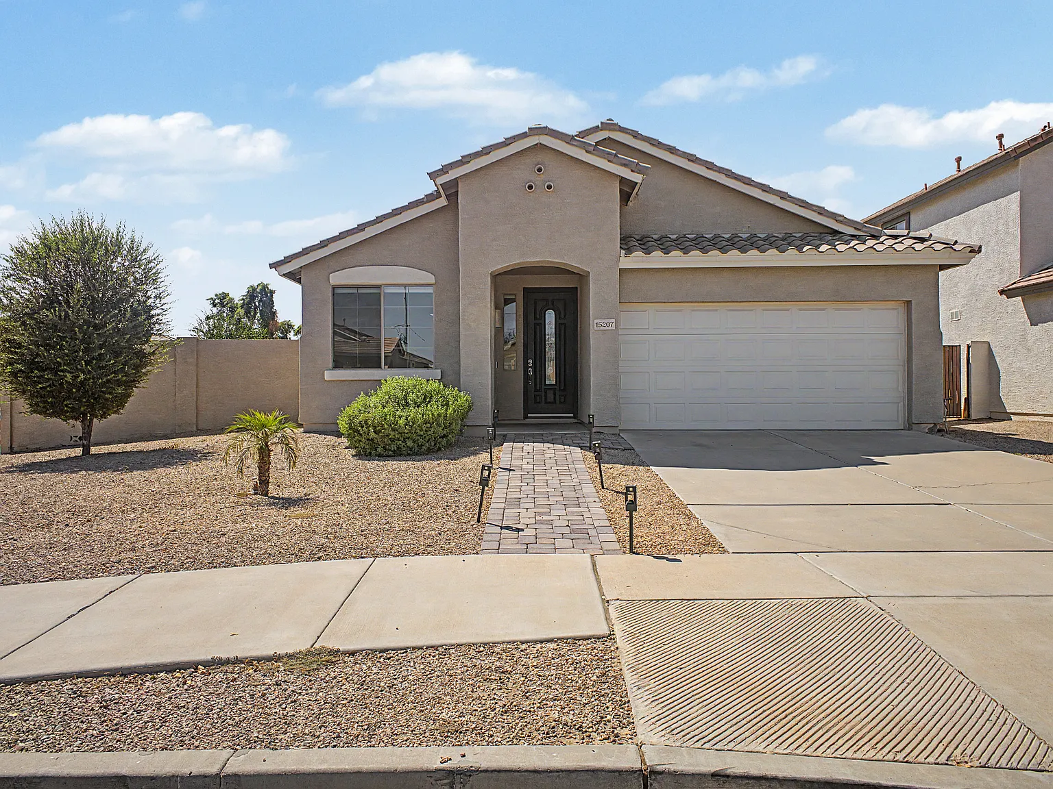 4 bed, 1870 sqft, $2,800 — Photo 1