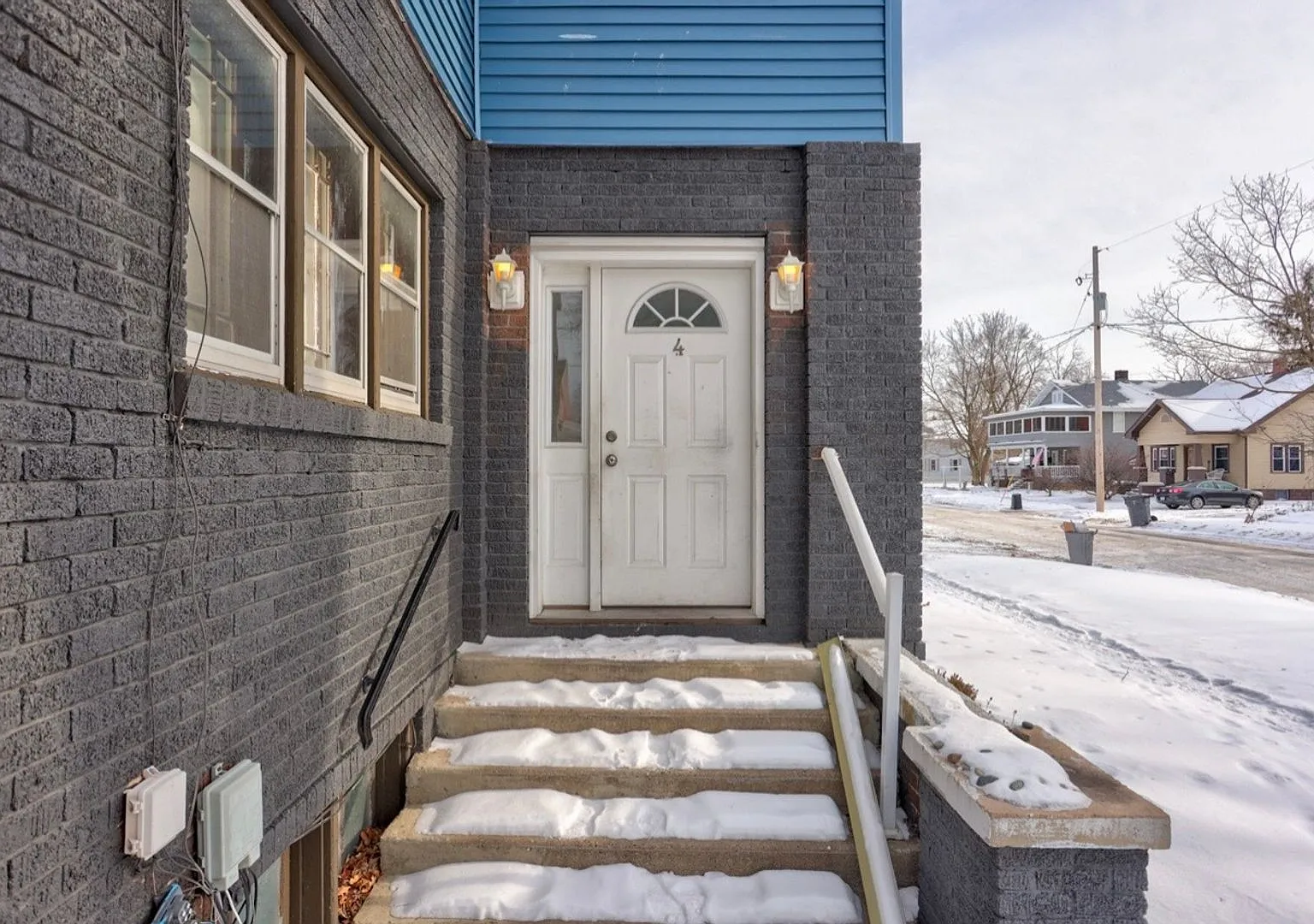 602 Townsend St — Photo 2