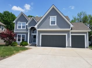 3409 SW Windemere Dr, Lees Summit, MO 64082