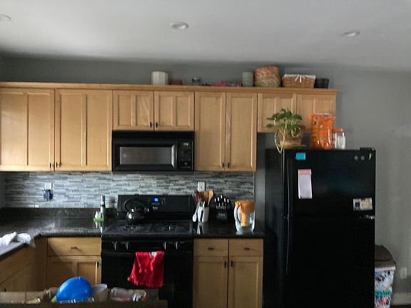 2nd image of 4050 46th St Unit 14