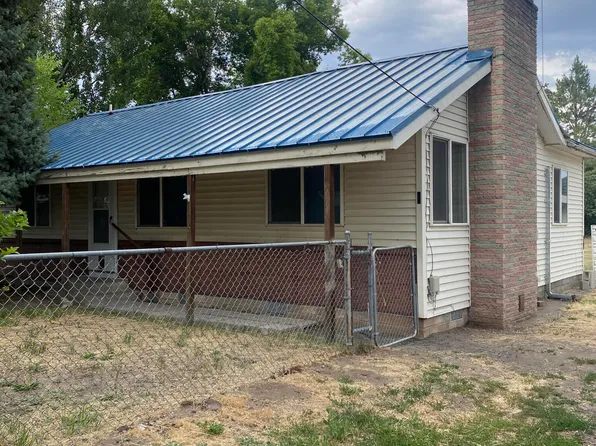 1445 Dayton St, Klamath Falls, OR 97603