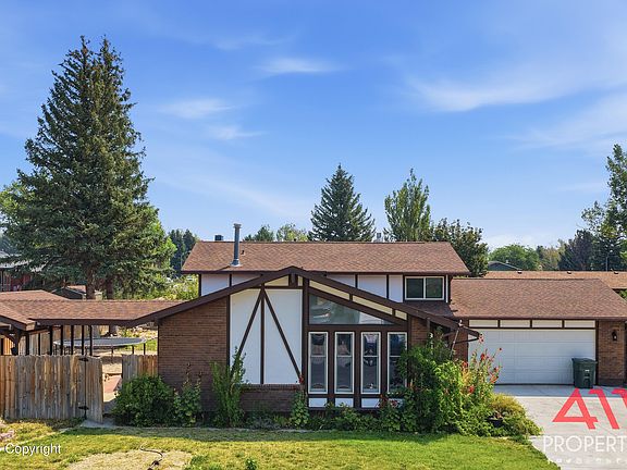 2nd image of 1011 Sonora Ave