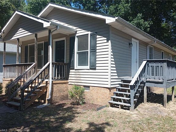 3rd image of 302 Aunt Mary Ave