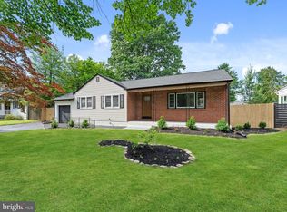 20 Rockland Rd, Ewing, NJ 08638