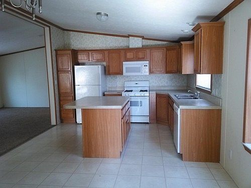 2nd image of 28846 Arbor