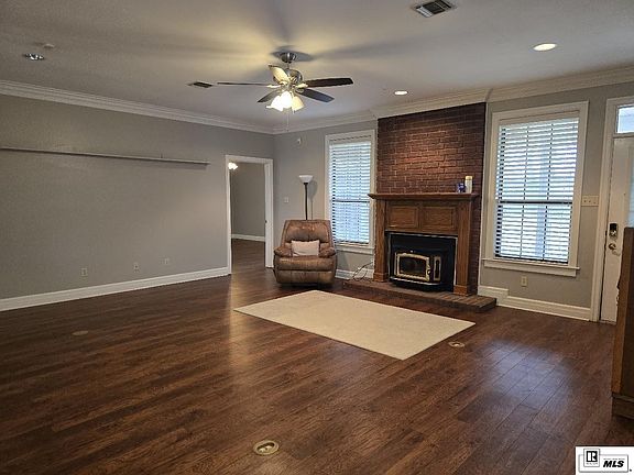 2nd image of 203 Stonecliff Dr