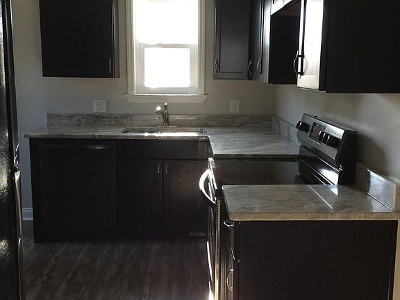 5th image of 802 N Bancroft St #A